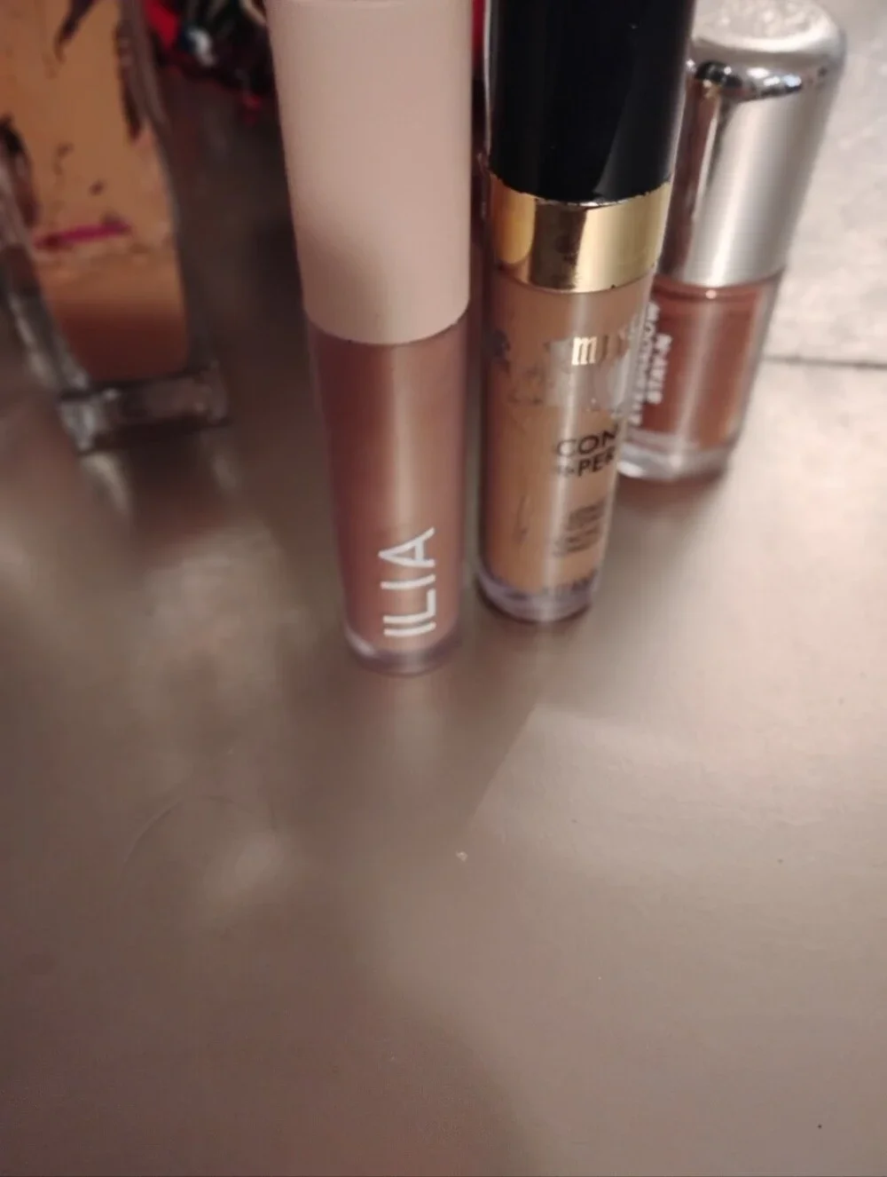 Clinique Tinted Moisturizer - Natural Beige